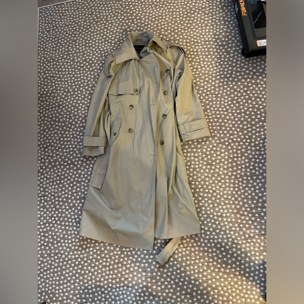 Banana republic factory trench coat medium tan